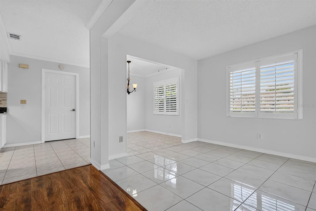 For Sale: $185,000 (2 beds, 2 baths, 1829 Square Feet)