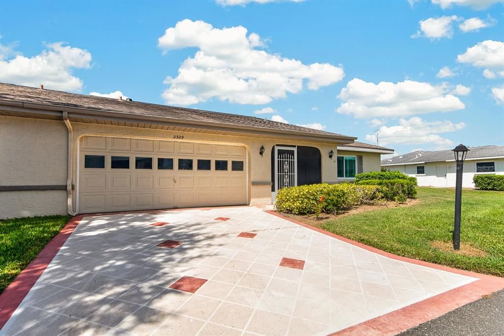 For Sale: $185,000 (2 beds, 2 baths, 1829 Square Feet)