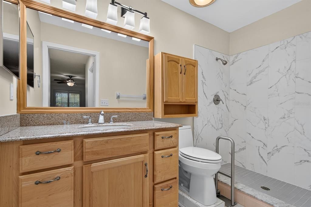 For Sale: $185,000 (2 beds, 2 baths, 1829 Square Feet)