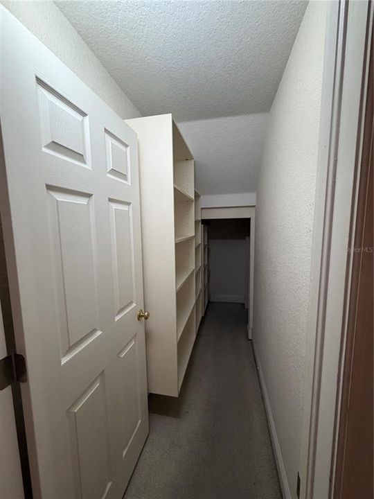 For Rent: $3,700 (3 beds, 2 baths, 2348 Square Feet)
