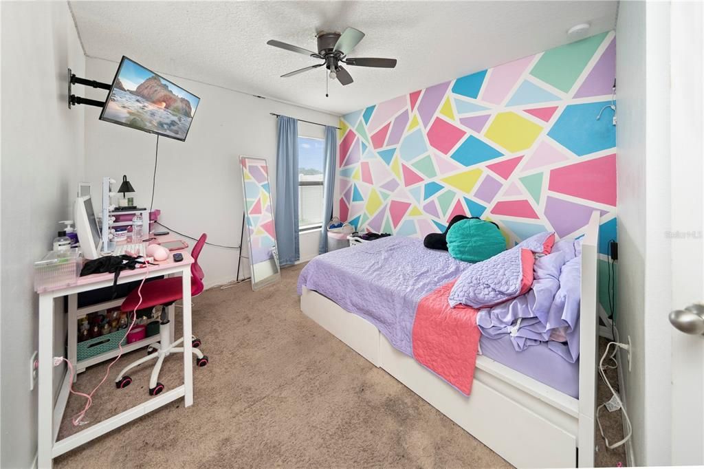 For Sale: $260,000 (4 beds, 2 baths, 1851 Square Feet)