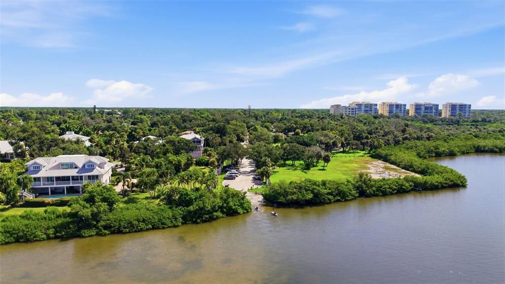 For Sale: $329,000 (3 beds, 1 baths, 1114 Square Feet)