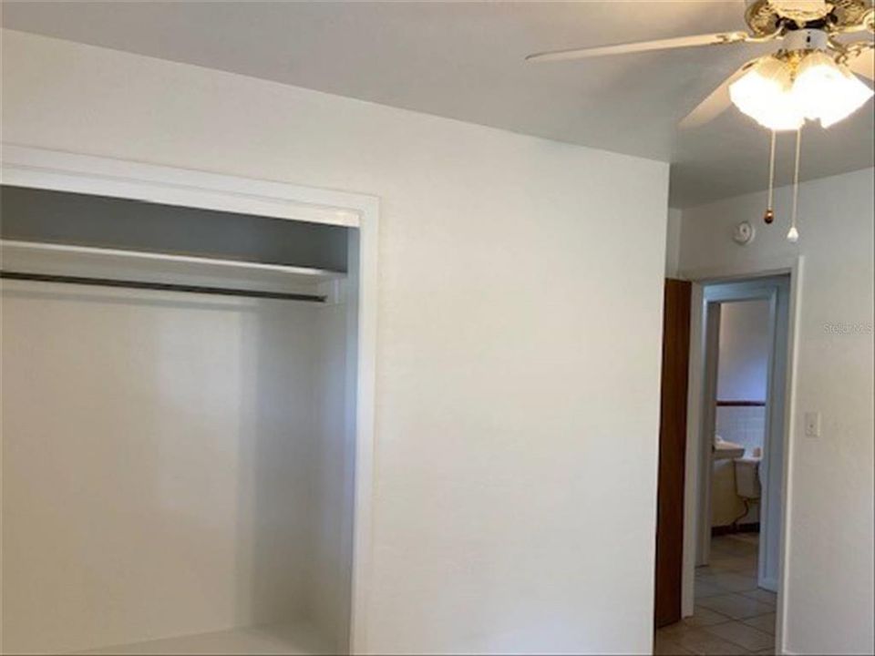 En Venta: $268,000 (4 camas, 2 baños, 1565 Pies cuadrados)