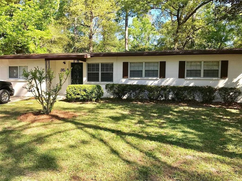 En Venta: $268,000 (4 camas, 2 baños, 1565 Pies cuadrados)