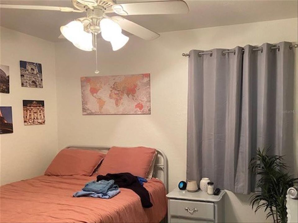 En Venta: $268,000 (4 camas, 2 baños, 1565 Pies cuadrados)