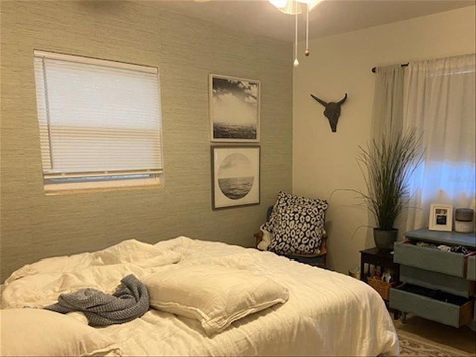 En Venta: $268,000 (4 camas, 2 baños, 1565 Pies cuadrados)