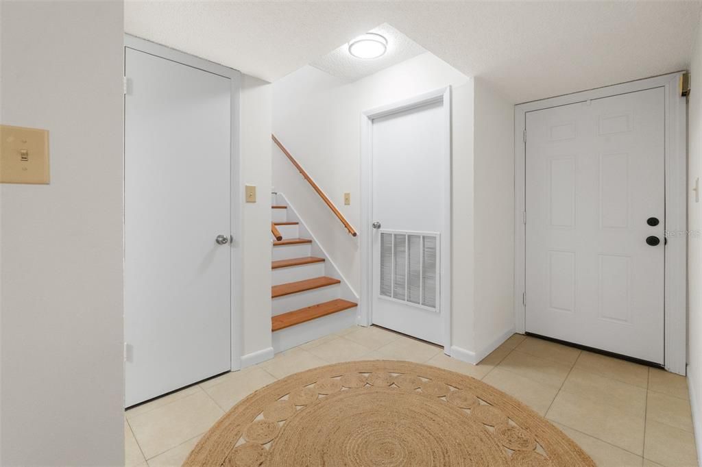На продажу: $249,900 (4 спален, 2 ванн, 1585 Квадратных фут)