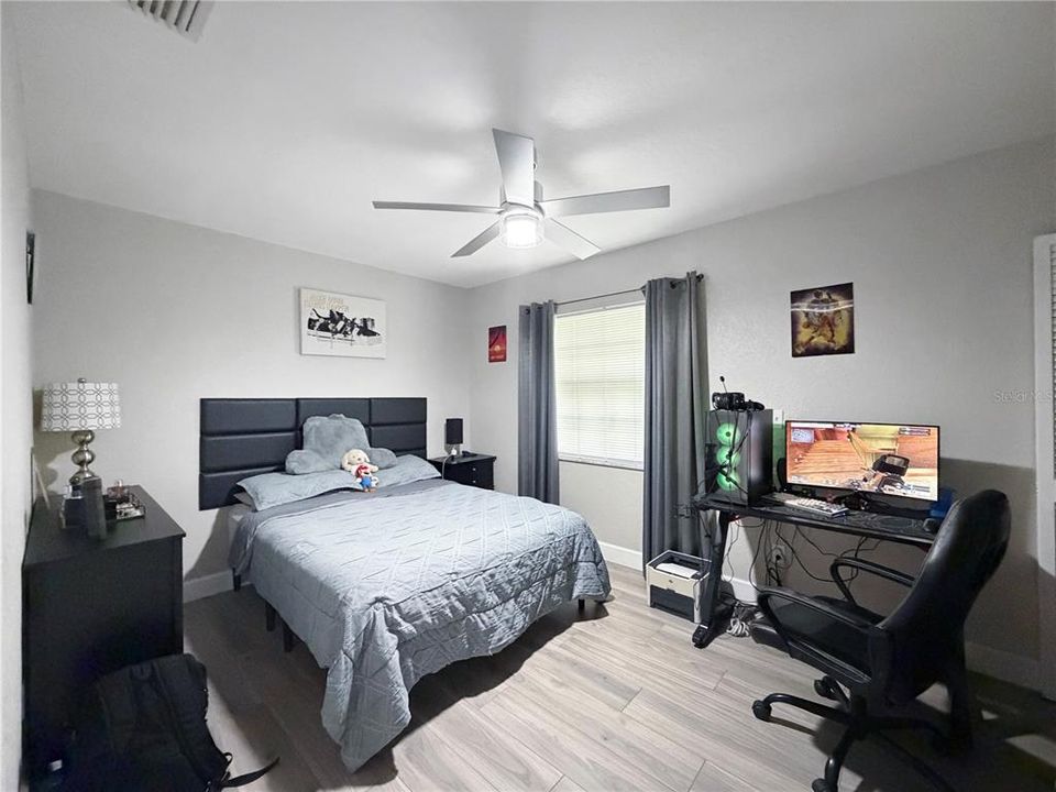 En Venta: $425,000 (3 camas, 2 baños, 1574 Pies cuadrados)