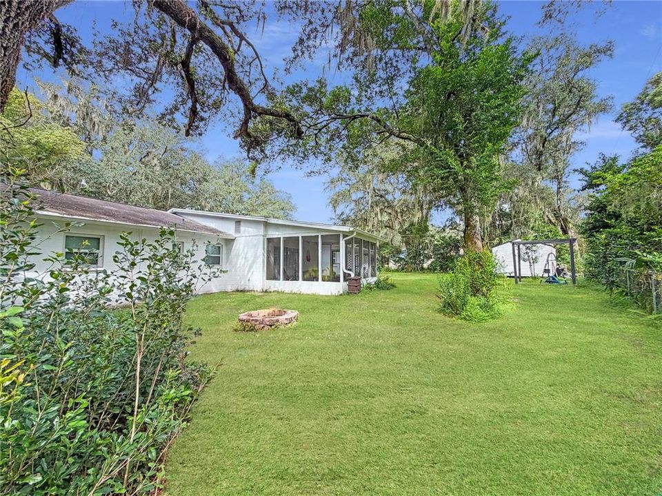 En Venta: $425,000 (3 camas, 2 baños, 1574 Pies cuadrados)