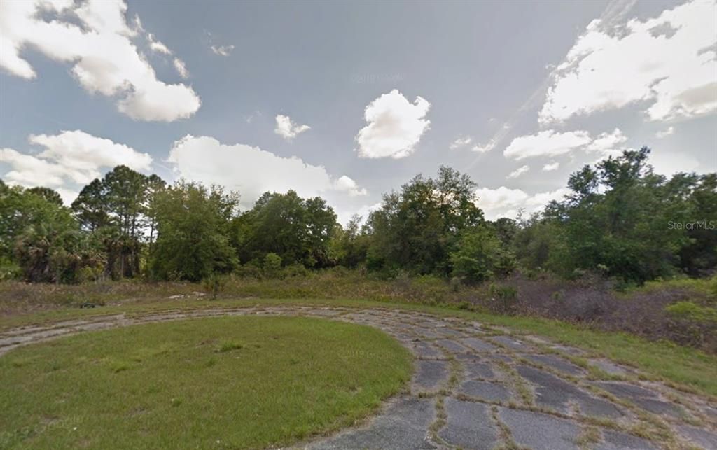 En Venta: $19,900 (0.41 acres)