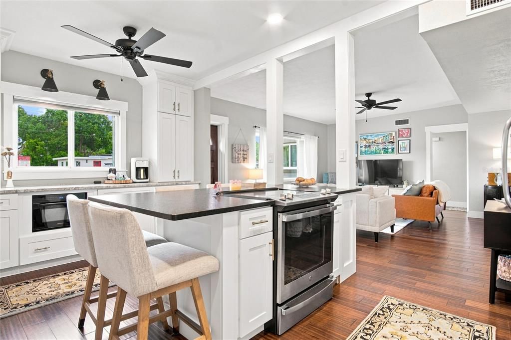 For Sale: $465,000 (3 beds, 2 baths, 1344 Square Feet)
