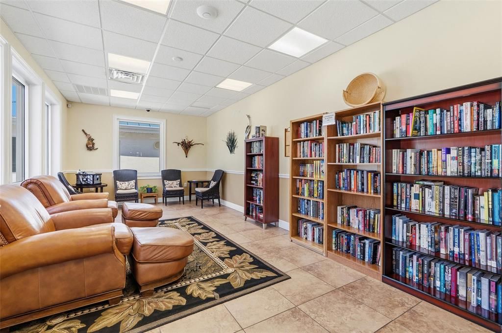 For Sale: $379,999 (4 beds, 2 baths, 1685 Square Feet)
