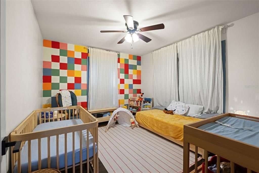 На продажу: $399,000 (3 спален, 2 ванн, 1256 Квадратных фут)