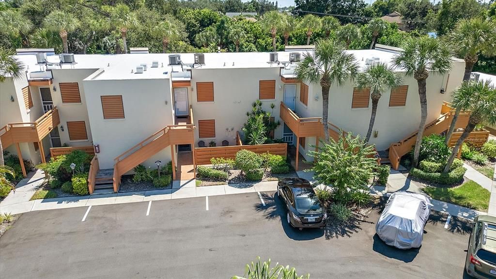 For Sale: $230,000 (2 beds, 2 baths, 1408 Square Feet)