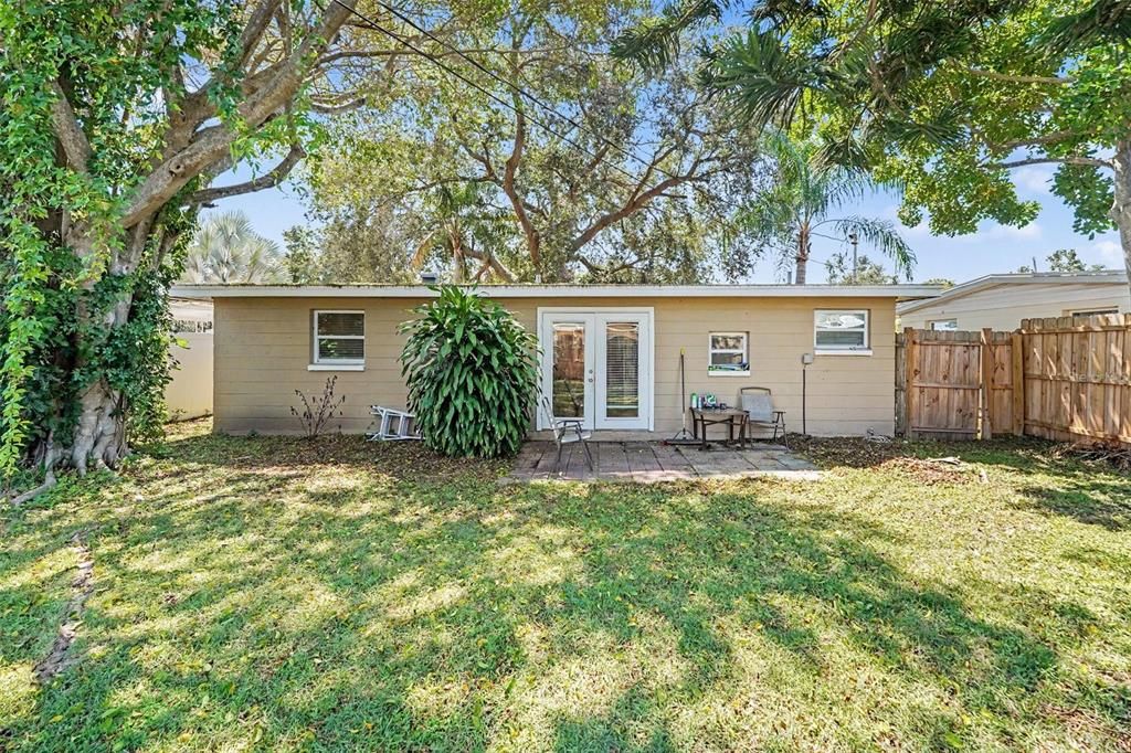 En Venta: $275,000 (3 camas, 1 baños, 811 Pies cuadrados)