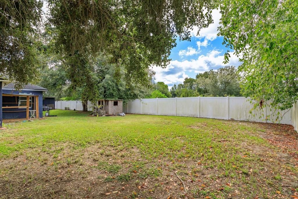 En Venta: $309,500 (4 camas, 2 baños, 1836 Pies cuadrados)