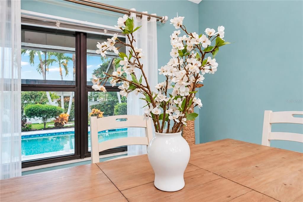 For Sale: $475,000 (3 beds, 2 baths, 1838 Square Feet)