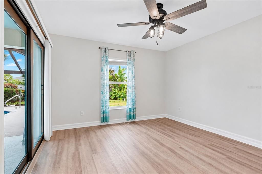For Sale: $475,000 (3 beds, 2 baths, 1838 Square Feet)