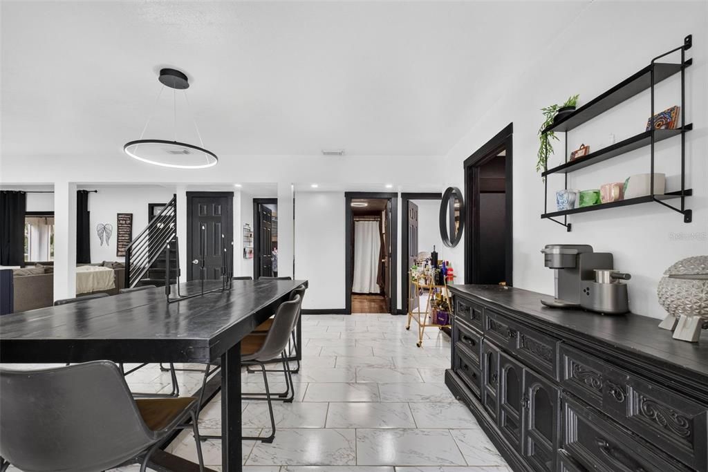 For Sale: $449,999 (5 beds, 3 baths, 2478 Square Feet)