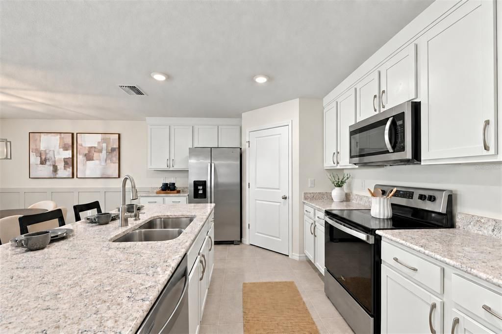 En Venta: $329,995 (4 camas, 2 baños, 1846 Pies cuadrados)