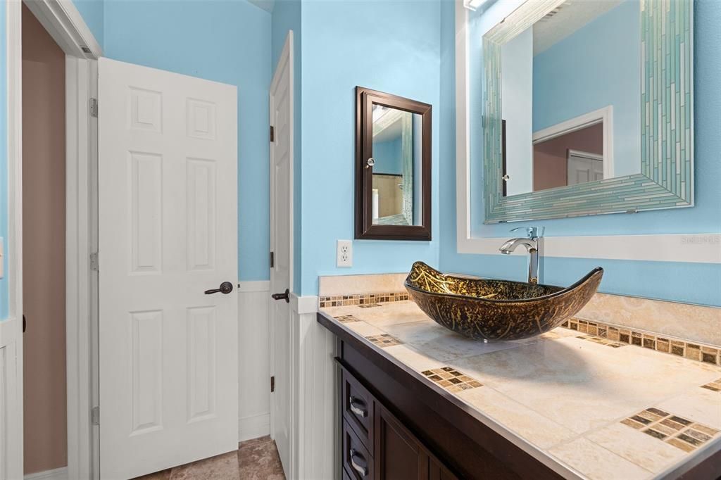 For Rent: $2,200 (3 beds, 2 baths, 1314 Square Feet)