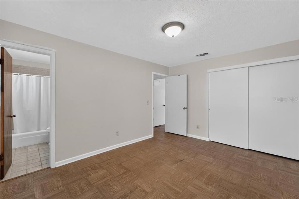 For Sale: $329,900 (3 beds, 2 baths, 1308 Square Feet)