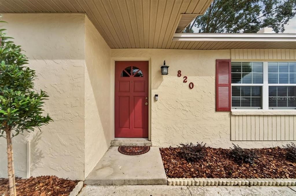 For Sale: $329,900 (3 beds, 2 baths, 1308 Square Feet)