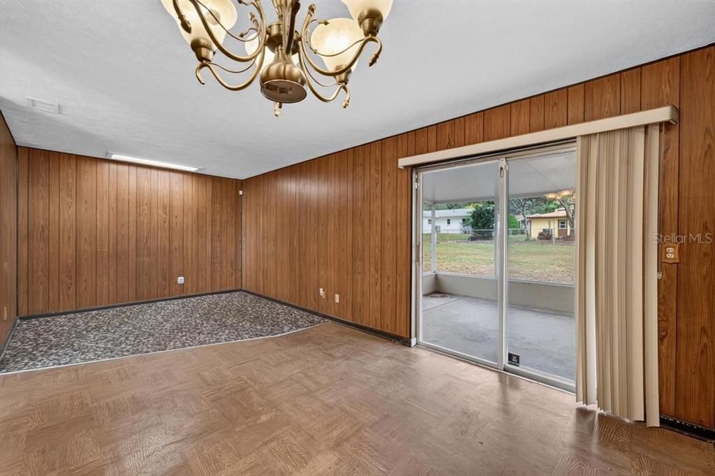 For Sale: $329,900 (3 beds, 2 baths, 1308 Square Feet)