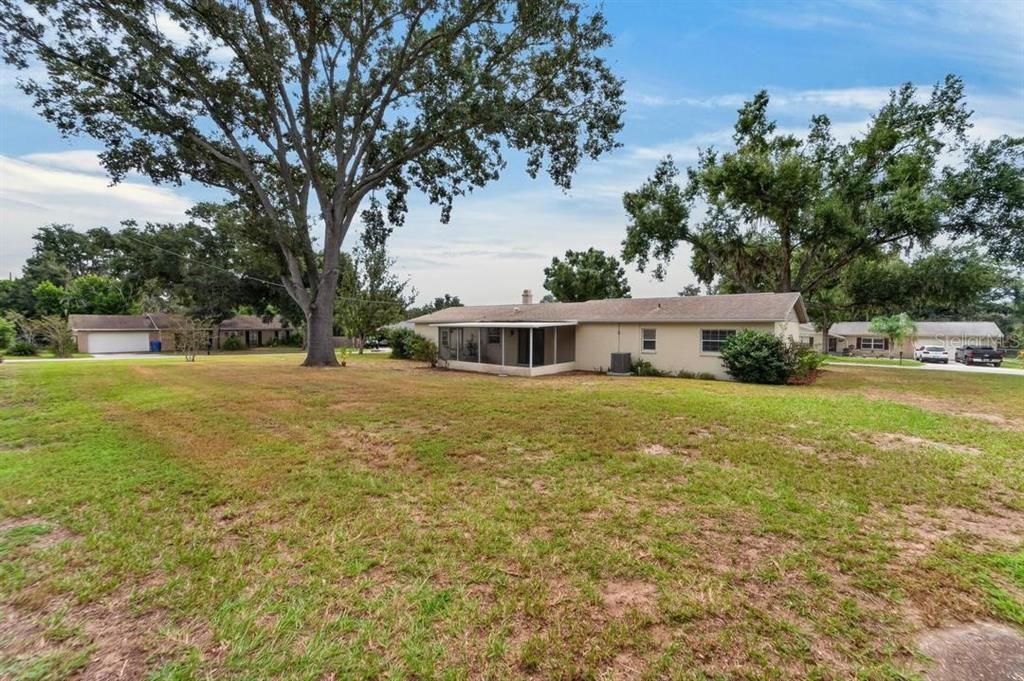 For Sale: $329,900 (3 beds, 2 baths, 1308 Square Feet)