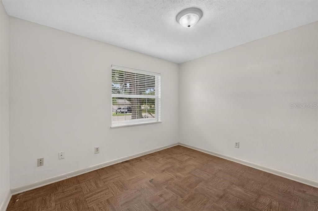 For Sale: $329,900 (3 beds, 2 baths, 1308 Square Feet)