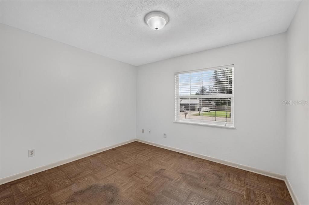 For Sale: $329,900 (3 beds, 2 baths, 1308 Square Feet)