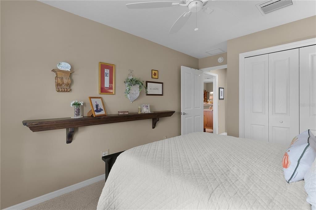For Sale: $525,000 (3 beds, 2 baths, 1938 Square Feet)