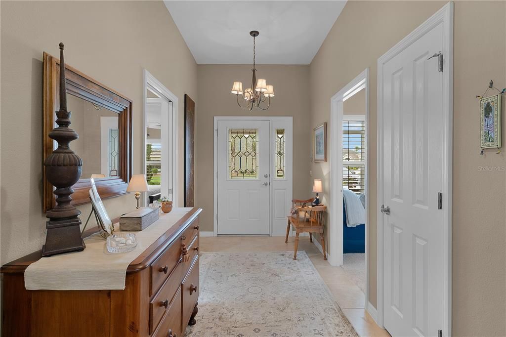 For Sale: $525,000 (3 beds, 2 baths, 1938 Square Feet)