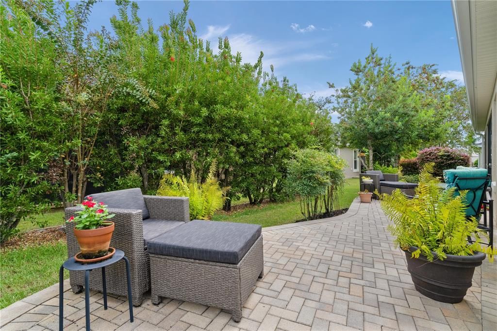 For Sale: $525,000 (3 beds, 2 baths, 1938 Square Feet)