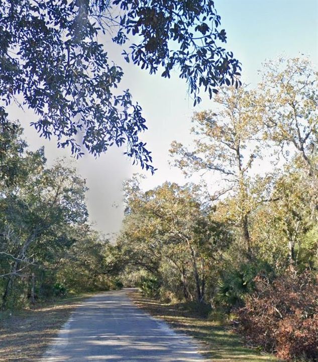 На продажу: $16,900 (0.26 acres)