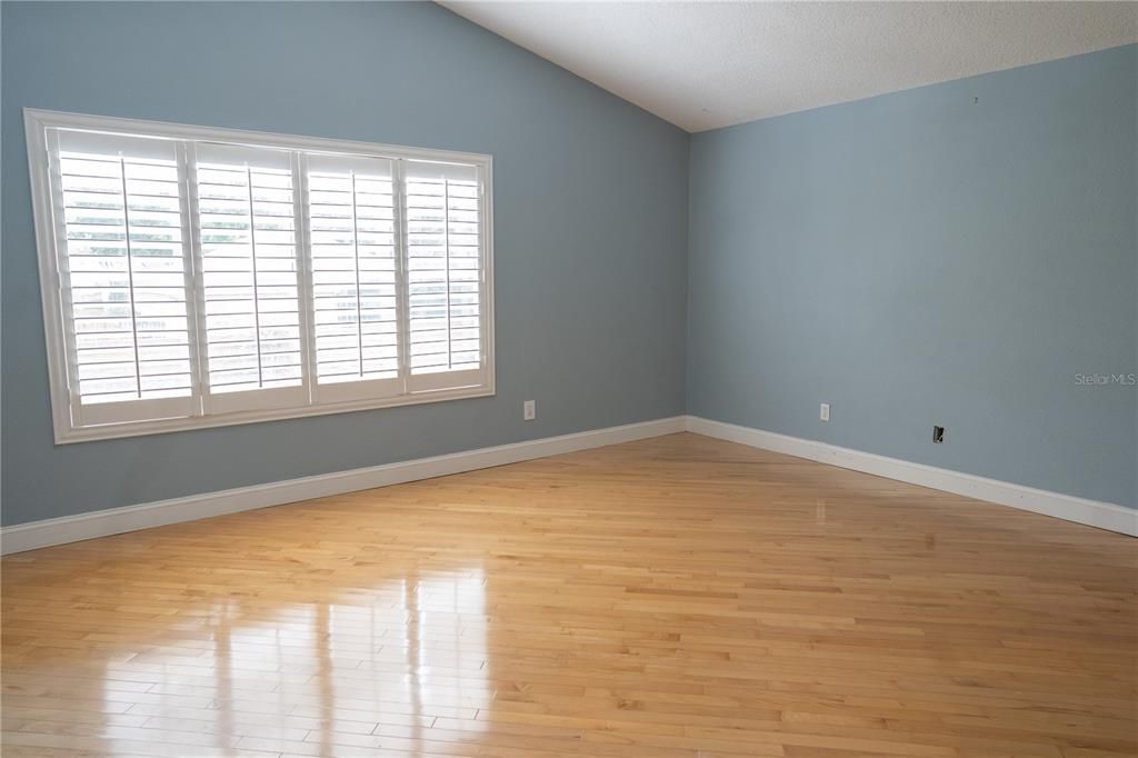 For Sale: $760,000 (4 beds, 3 baths, 2751 Square Feet)