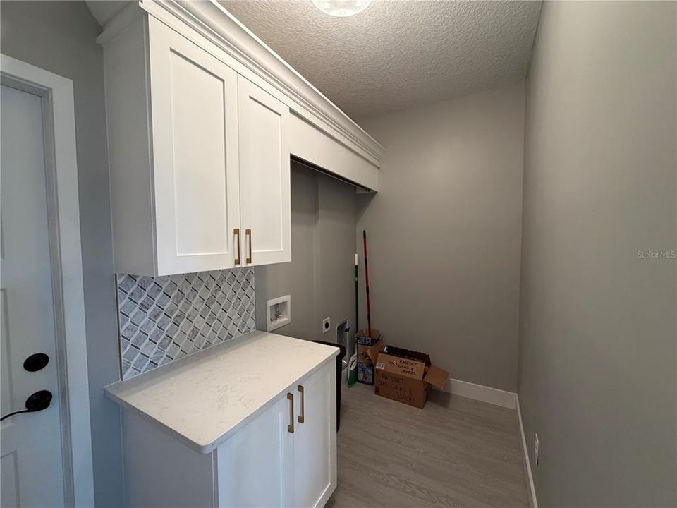 En Venta: $319,900 (3 camas, 2 baños, 1450 Pies cuadrados)