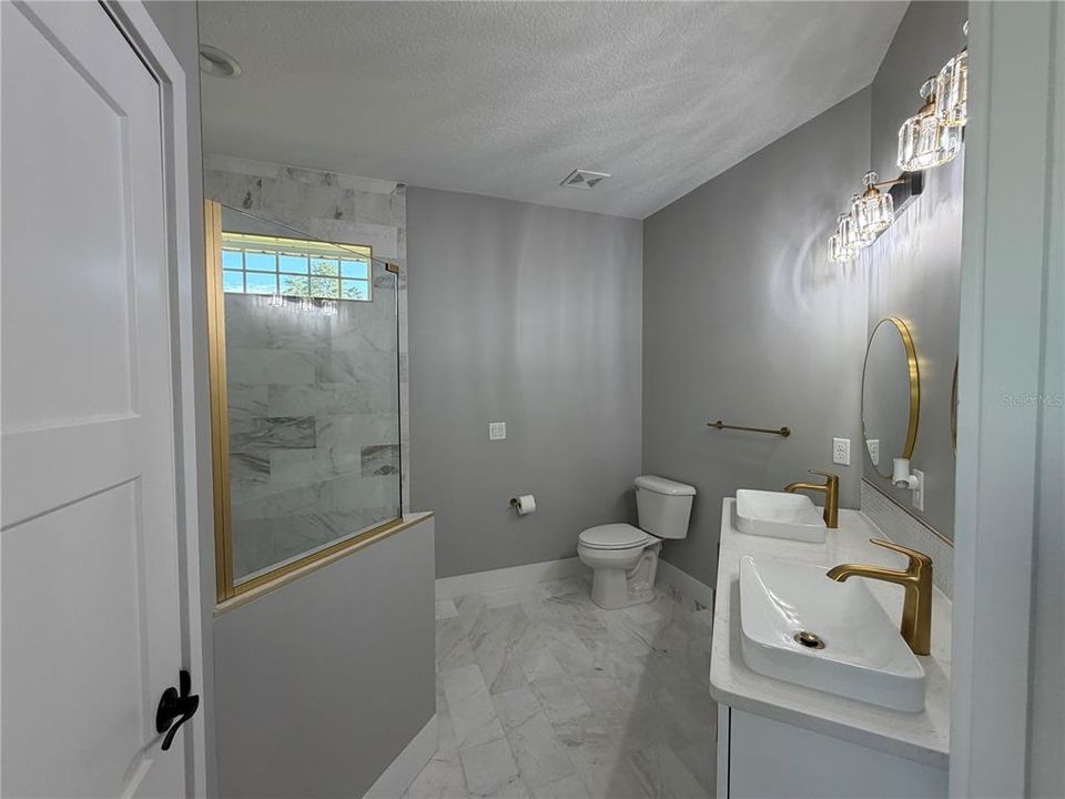 En Venta: $319,900 (3 camas, 2 baños, 1450 Pies cuadrados)