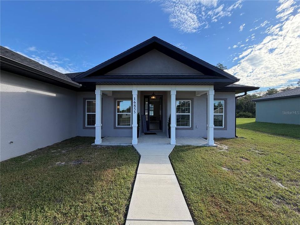 En Venta: $319,900 (3 camas, 2 baños, 1450 Pies cuadrados)