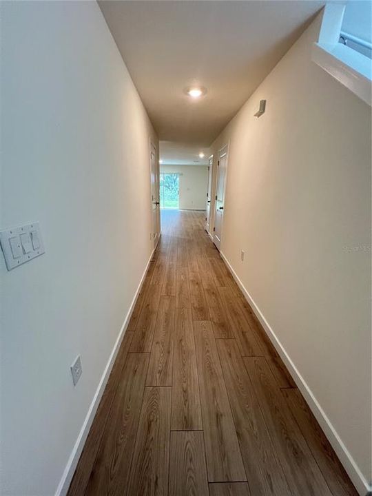 For Rent: $2,100 (3 beds, 2 baths, 1464 Square Feet)