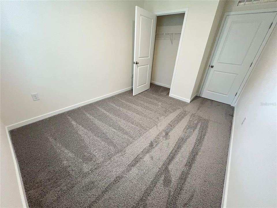 For Rent: $2,100 (3 beds, 2 baths, 1464 Square Feet)
