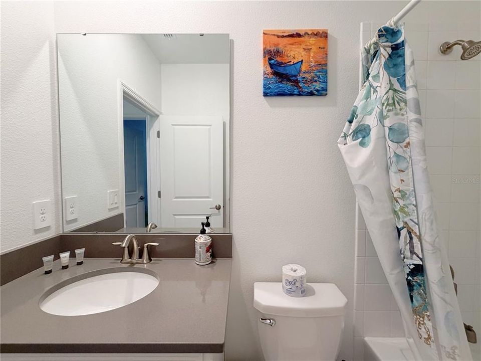 For Sale: $589,000 (6 beds, 5 baths, 3291 Square Feet)