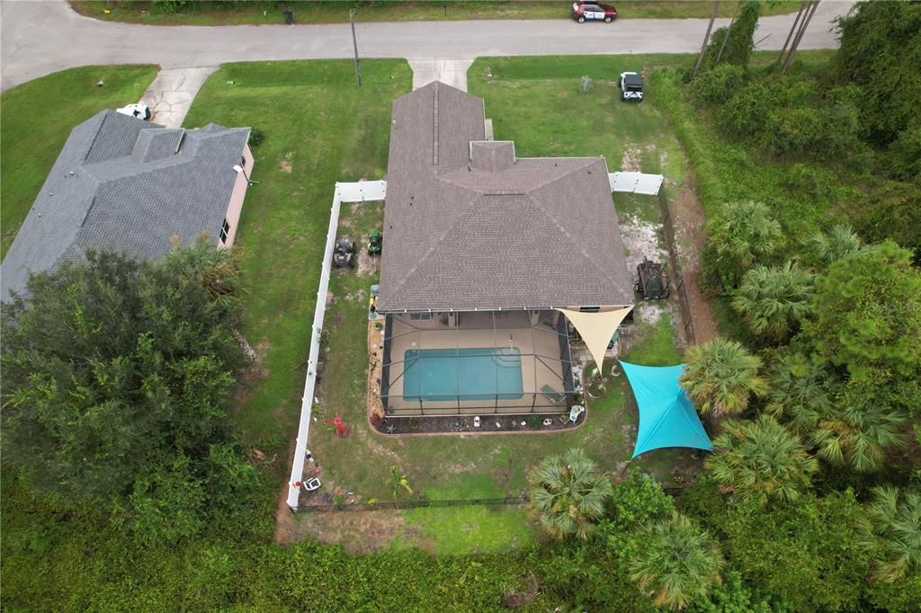 For Sale: $375,000 (3 beds, 2 baths, 1724 Square Feet)