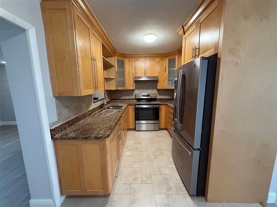 For Sale: $395,000 (3 beds, 1 baths, 1124 Square Feet)
