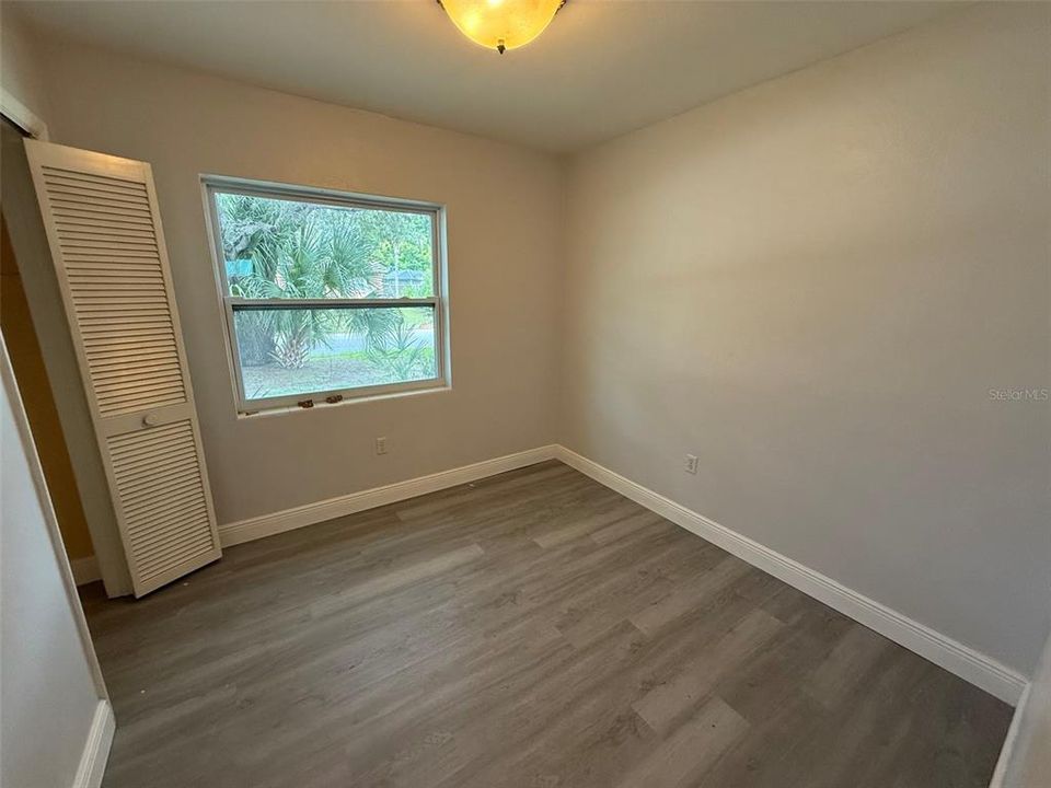 For Sale: $395,000 (3 beds, 1 baths, 1124 Square Feet)