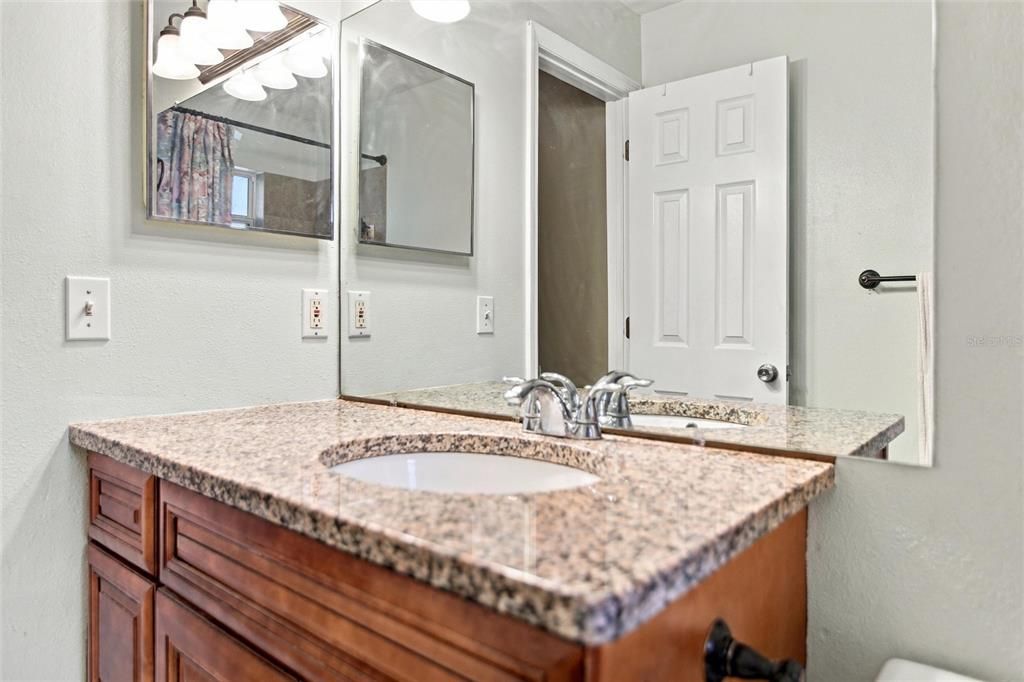 En Venta: $489,900 (4 camas, 2 baños, 1576 Pies cuadrados)