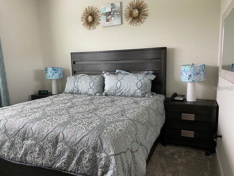 For Rent: $2,100 (2 beds, 2 baths, 1388 Square Feet)