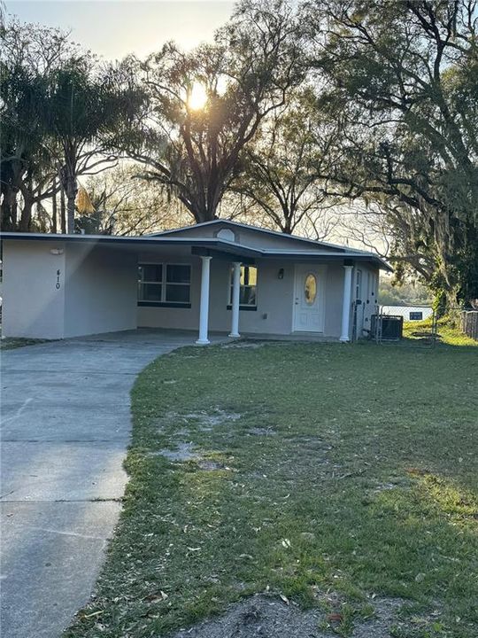 For Rent: $2,095 (3 beds, 2 baths, 1266 Square Feet)
