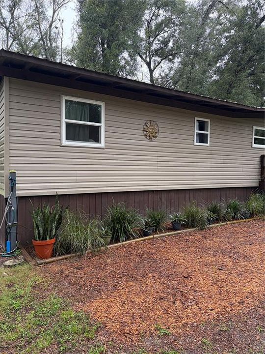 En Venta: $295,000 (2 camas, 2 baños, 720 Pies cuadrados)