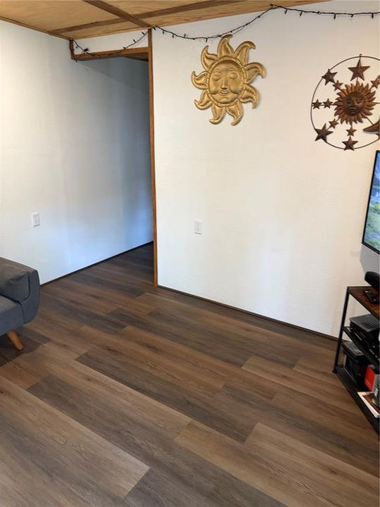 En Venta: $295,000 (2 camas, 2 baños, 720 Pies cuadrados)